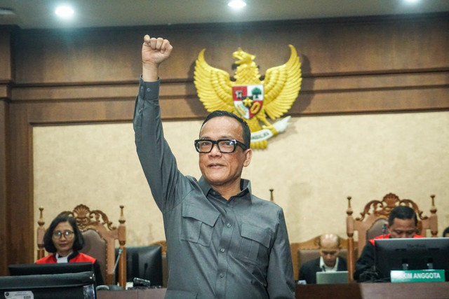 Eks Wamenaker Immanuel Ebenezer saat menjalani sidang pembacaan putusan terkait kasus dugaan pemerasan di Pengadilan Tipikor, Jakarta, Kamis (04/06/2026). Foto: Iqbal Firdaus/kumparan