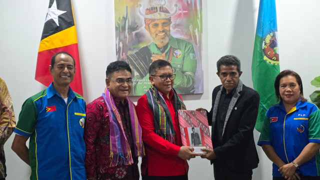 Sekjen PDIP Hasto Kristiyanto melanjutkan agenda diplomasi politik di Timor Leste. Foto: PDIP