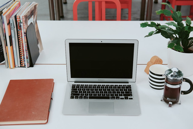 Ilustrasi cara membuat pidato. Foto: Unsplash.com/Christine Donaldson
