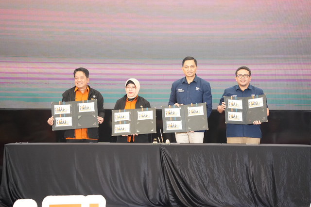 Badan Pusat Statistik (BPS) bersama PT Pos Indonesia meluncurkan Sampul Peringatan Edisi Khusus Sensus Ekonomi 2026 (SE2026), Jakarta, Sabtu (6/6/2026). Foto: BPS
