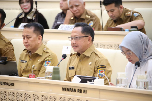 Mendagri Tito ajak daerah perkuat PAD lewat digitalisasi pajak dan kemudahan izin demi kelola belanja pegawai PPPK, Senin (8/6/2026). Foto: Kemendagri RI