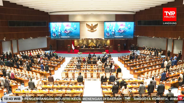 Suasana Rapat Paripurna DPR RI ke-21 Masa Persidangan V Tahun Sidang 2025-2026 di DPR, Senayan, Jakarta, pada Selasa (9/6/2026). Foto: YouTube/ TVR Parlemen