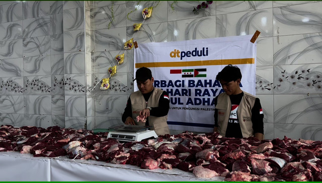 DT Peduli Salurkan Amanah Qurban untuk Ratusan keluarga Pengungsi Palestina dan Suriah di Suriah (Sumber: DT Peduli)
