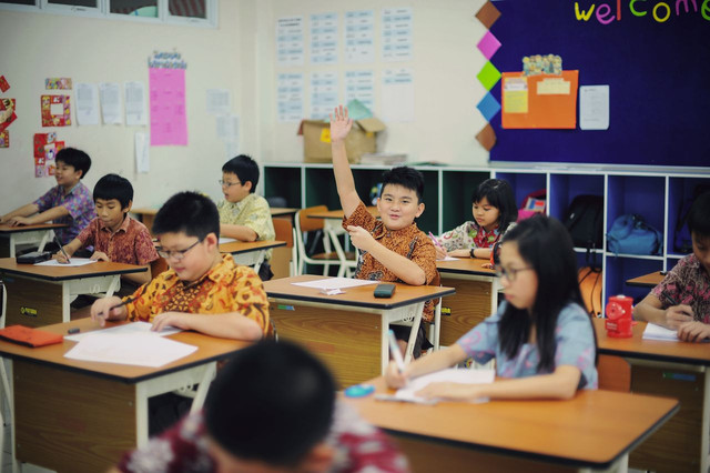Ilustrasi catatan wali kelas di raport SD kelas 3 semester 2. Foto: Pexels