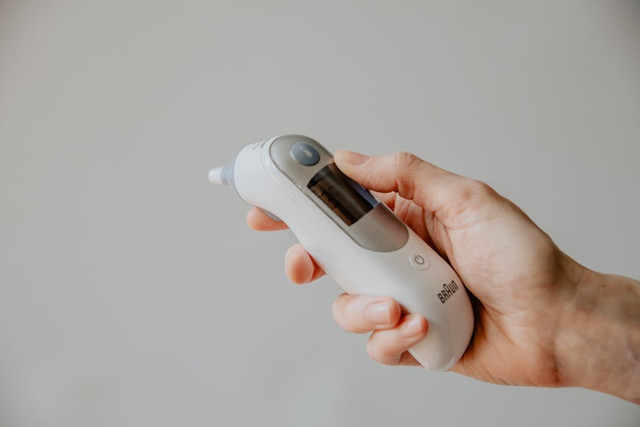 Ilustrasi Cara kulit mengatur suhu tubuh adalah . Foto: Unsplash//Kelly Sikkema