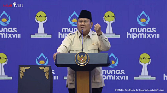 Presiden Prabowo memberikan paparan dalam acara pembukaan Musyawarah Nasional (Munas) ke-XVIII Himpunan Pengusaha Muda Indonesia (HIPMI) di Lampung, Rabu (10/6/2026). Foto: YouTube/ Sekretariat Presiden