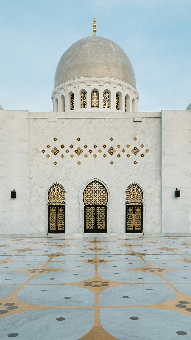 Foto oleh Mosquegrapher yang diunggah di Unsplash