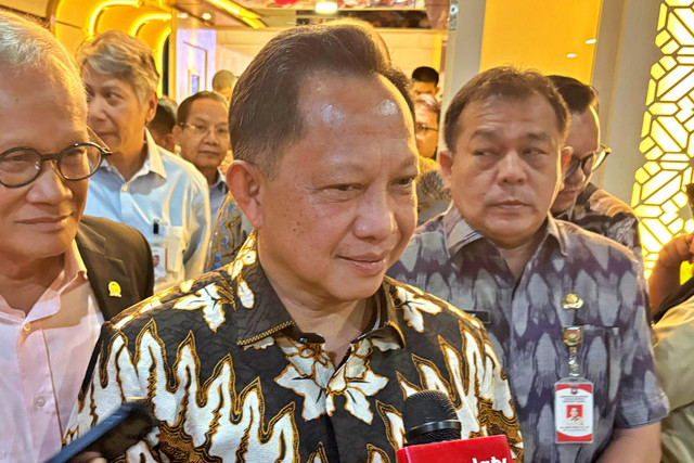 Menteri Dalam Negeri Tito Karnavian di Kompleks Parlemen, Senayan, Jakarta, Kamis (11/6/2026). Foto: Nasywa Athifah/kumparan