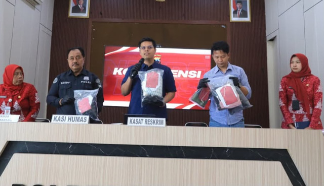 Jumpa pers kasus kekerasan seksual habib gadungan di Polres Semarang. Foto: Dok. Istimewa
