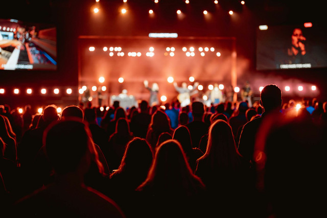 Ilustrasi jadwal konser Jakarta Fair 2026. Foto: Unsplash