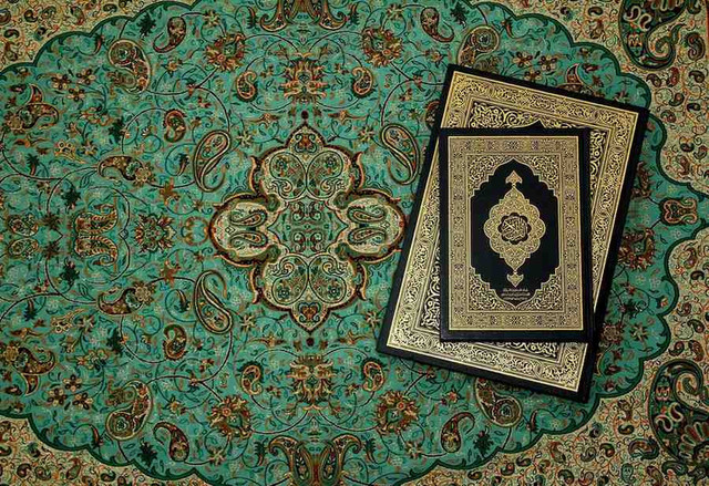 Ilustrasi Metode Sejarah oleh Ibnu Khaldun. Foto: Unsplash.