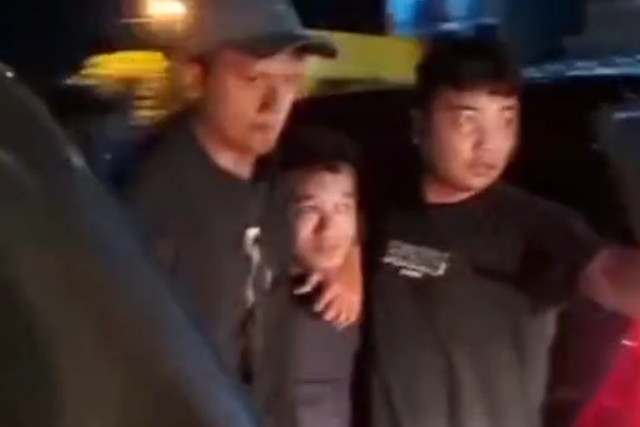 Polisi menangkap BB (32) pelaku begal sadis yang sudah buron 12 tahun di Lampung. Foto: Dok. Istimewa