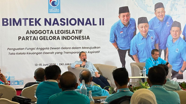 Ketua Umum Partai Gelora Anis Matta dalam acara Bimtek Nasional di Hotel Merlyn, Jakarta Pusat, Sabtu (13/6/2026). Foto: Zamachsyari/kumparan
