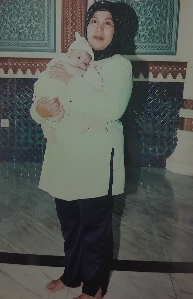 Foto ibu dan anak. Sumber: Dokumentasi pribadi