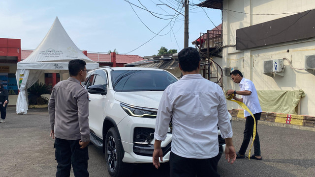 Barang bukti pelaku diduga percobaan penculikan lansia di PIK, Jakarta Utara, Senin (15/6/2026). Foto: Aditya Nugraha/kumparan