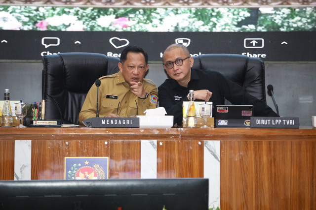 Mendagri Tito Karnavian memimpin Rapat Koordinasi Pengendalian Inflasi Daerah di Gedung Sasana Bhakti Praja (SBP) Kemendagri, Jakarta, Senin (15/6/2026). Foto: Dok. Kemendagri