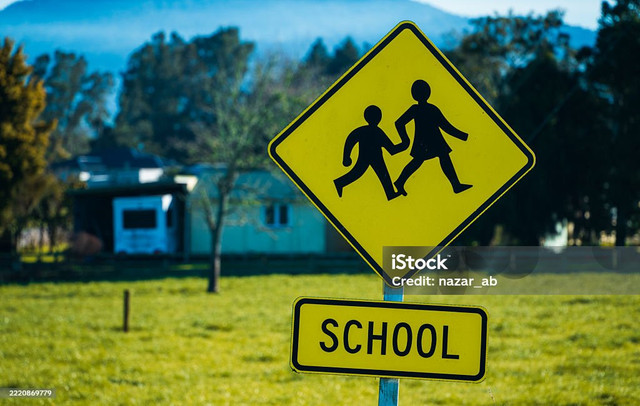 Ilustrasi sistem zonasi sekolah (Sumber: https://pixabay.com/id/)