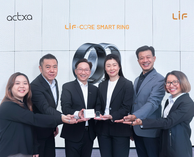 LIF Indonesia & Actxa meluncurkan wellness tracker LIF Core Smart Ring. Foto: dok. LIF Indonesia.