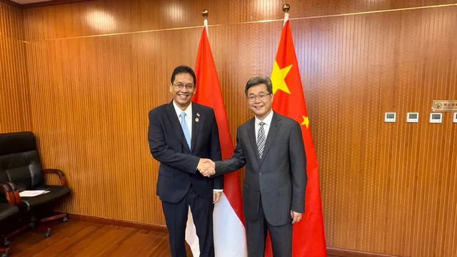 Menteri Keuangan Purbaya Yudhi Sadewa bertemu Menteri Keuangan Republik Rakyat Tiongkok (RRT) Lan Fo'an di Beijing, China. Foto: Kemenkeu RI