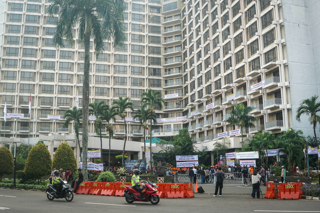Suasana eks Hotel Sultan di Blok 15 kawasan Gelora Bung Karno (GBK), Jakarta, Kamis (18/6/2026). Foto: Iqbal Firdaus/kumparan