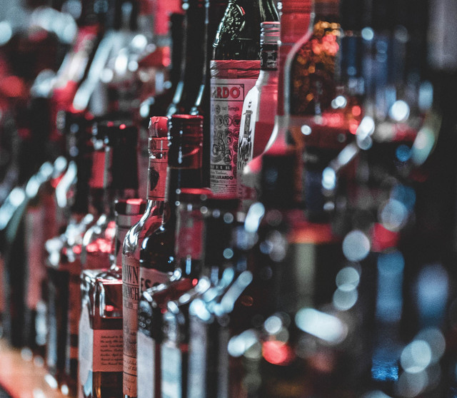 Potret Alkohol foto by Pexels