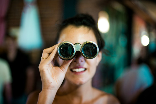Ilustrasi mind reading cognitive distortion. Foto Unsplash.