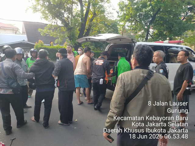 Siswa SMA yang tewas diduga karena kecelakaan tersangkut kabel seling di kawasan Kebayoran Baru, Jakarta Selatan, Kamis (18/6/2026). Foto: Dok. Istimewa