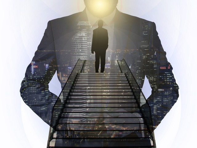 https://pixabay.com/images/download/geralt-businessman-6704997_1920.jpg