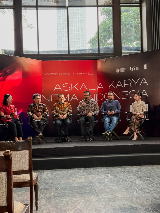 Ketua Komite Festival Film Indonesia (FFI), Aryo Bayu dalam acara konferensi pers pembukaan Festival Film Indonesia (FFI) 2026 di Hutan Kota GBK, Jakarta pada Kamis (18/6/2026). Foto: Gitario Vista Inasis/kumparan