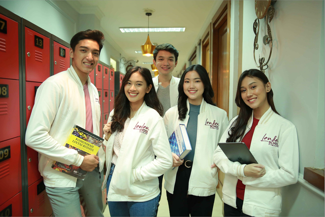 Mahasiswa LSPR
