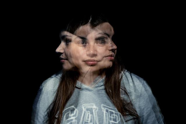 Ilustrasi sindrom impostor. Foto Unsplash.