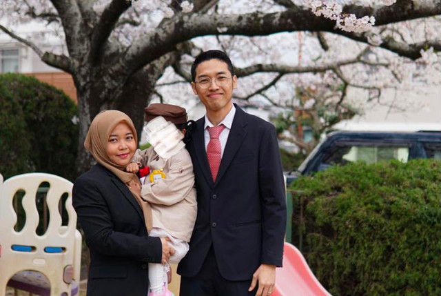 Abu Nur bersama keluarga. Foto: Dok.Istimewa