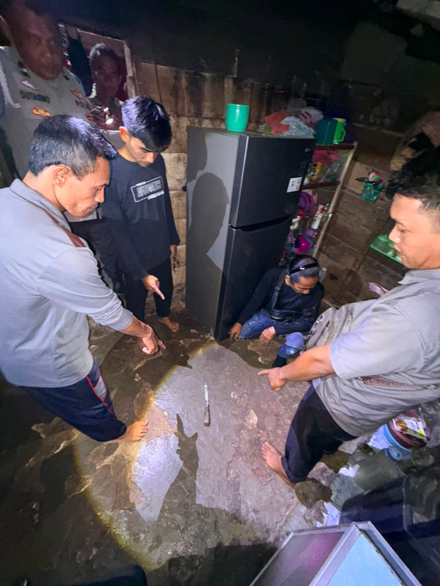 Lokasi YS (16 tahun) siswi SMP yang menusuk guru SD bernama Sri Khodijah (47 tahun) hingga tewas di kawasan perumahan sekolah di Kecamatan Buay Pemaca, Kabupaten OKU Selatan, Selasa (9/6). Foto: Dok. Istimewa