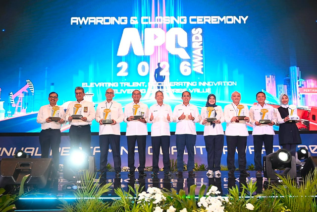 Para peraih penghargaan dalam ajang Annual Pertamina Quality (APQ) Awards 2026 ke-16 di Ballroom Grha Pertamina, Jakarta, Senin (15/6). Foto: Dok. Pertamina