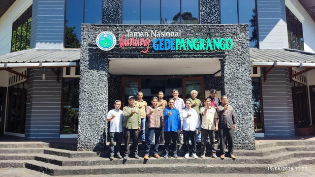 Uhamka dan TNGGP Kolaborasi Bangun Konservasi Pendidikan Berkelanjutan. Dokumentasi Uhamka