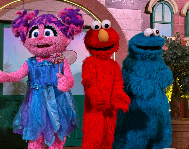 Lippo Mall Kemang menghadirkan "Playdate with Elmo & Friends." Foto: Eka Nurjanah/kumparan