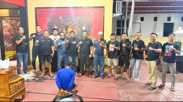 Polisi menangkap S (32) paman yang bakar ponakannya karena tak mau mandi. Foto: Dok. Istimewa