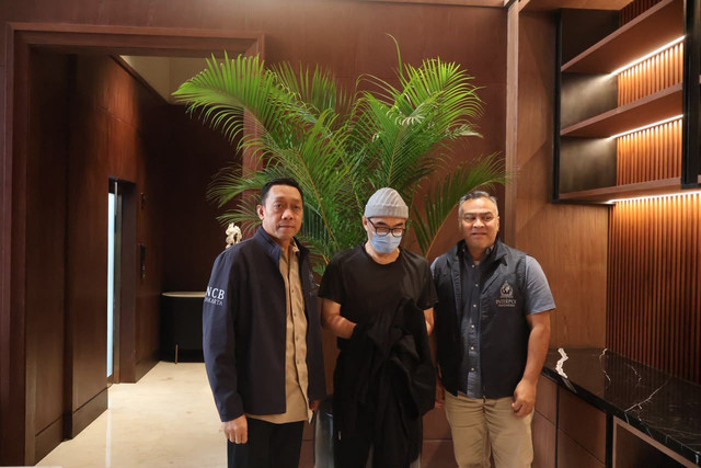 Interpol menangkap buronan kasus pasar modal Michael Steven di Maroko. Foto: Dok. Istimewa
