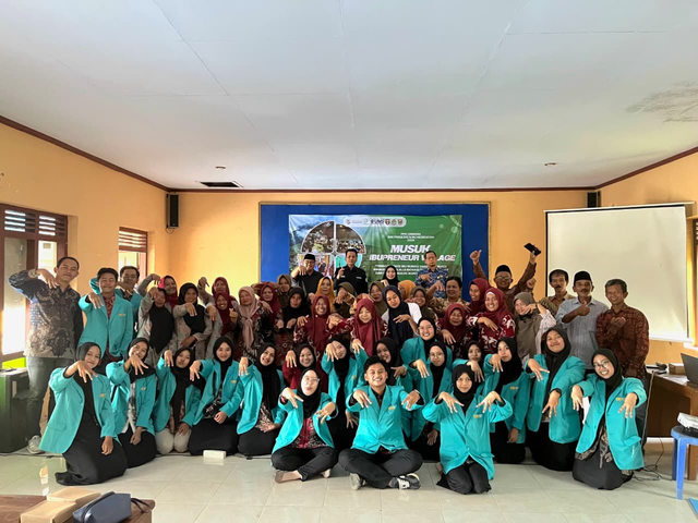IMM FIK UMS Kembangkan Potensi Alpukat dan Susu di Musuk