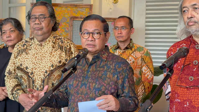 Gubernur DKI Jakarta Pramono Anung dalam jumpa pers di Balai Kota DKI Jakarta, Selasa (23/6/2026). Foto: Nauval Pratama/kumparan