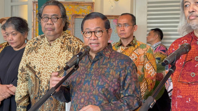 Gubernur DKI Jakarta Pramono Anung dalam jumpa pers di Balai Kota DKI Jakarta, Selasa (23/6/2026). Foto: Nauval Pratama/kumparan