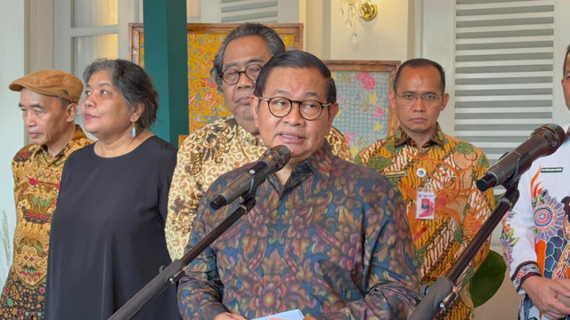 Gubernur DKI Jakarta Pramono Anung dalam jumpa pers di Balai Kota DKI Jakarta, Selasa (23/6/2026). Foto: Nauval Pratama/kumparan