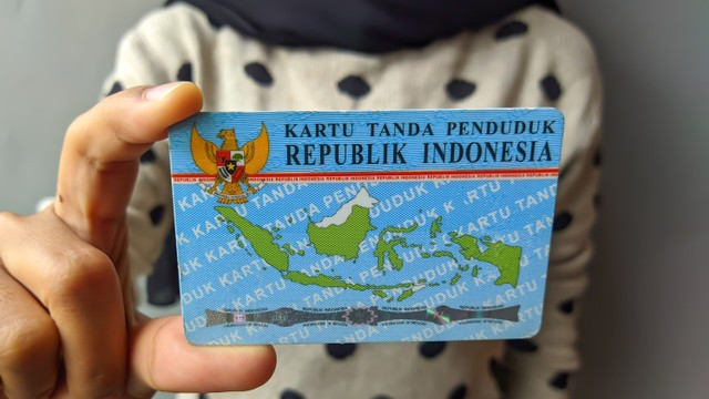 Ilustrasi: Kartu Tanda Penduduk (KTP) (Sumber: Shutterstock)