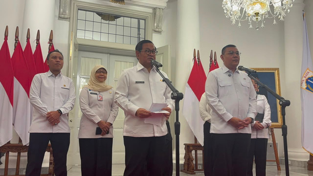 Konferensi Pers Gubernur DKI Jakarta Pramono Anung dan Wakil Menteri ATR Ossy Dermawan. Foto: Pradya Tirta/kumparan
