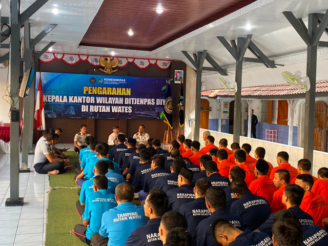 kakanwil ditjenpas diy menyapa wbp rutan wates (humas kanwil ditjenpas diy)