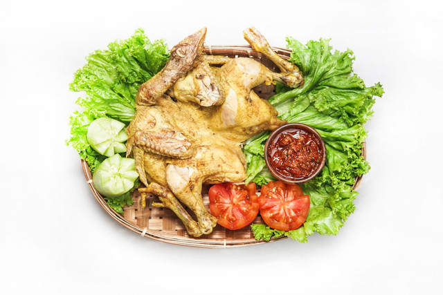 Ilustrasi Menu Ayam Goreng Basah Aldi Taher,Foto:Unsplash/Ridwan Abdurrohman