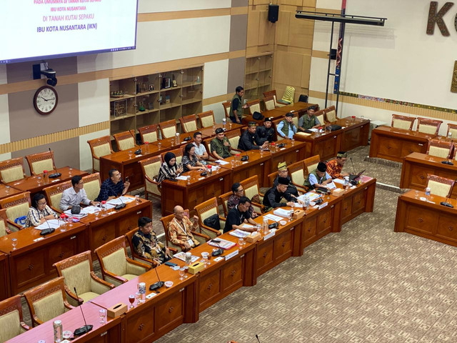 RDPU Komisi III DPR RI Bersama Masyarakat Adat Melayu di Kompleks Parlemen, Senayan, Jakarta, Senin (29/6). Foto: Aditya Nugraha/kumparan