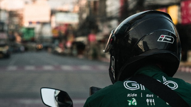 Ilustrasi cara cek pengeluaran grab.Foto: Kseniia Ilinykh / Unsplash