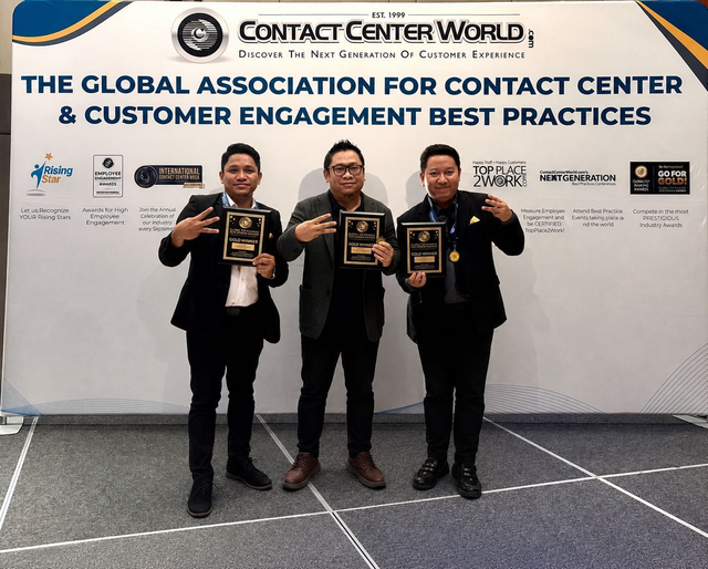 Pegadaian berhasil meraih tiga penghargaan Best Operations Contact Center, Best Use of Social Media, dan Best Self-Service Technology dalam ajang Contact Center World Asia Pacific 2026 di Putrajaya, Malaysia. Foto: Dok. Pegadaian