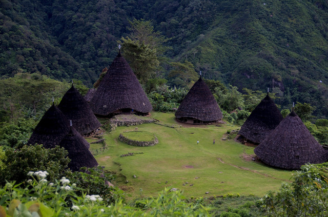 Ilustrasi Mbaru Niang. Foto: Pixabay.